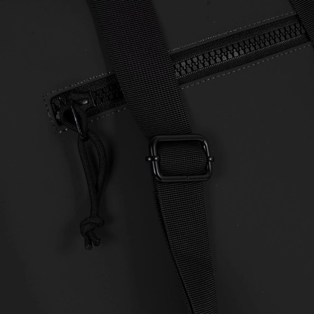 New Rebels ® Mart - Top Zip - Waterafstotend -Rugtas - Laptoptas 13,3 Inch. - Shopper - Zwart - Afbeelding 8