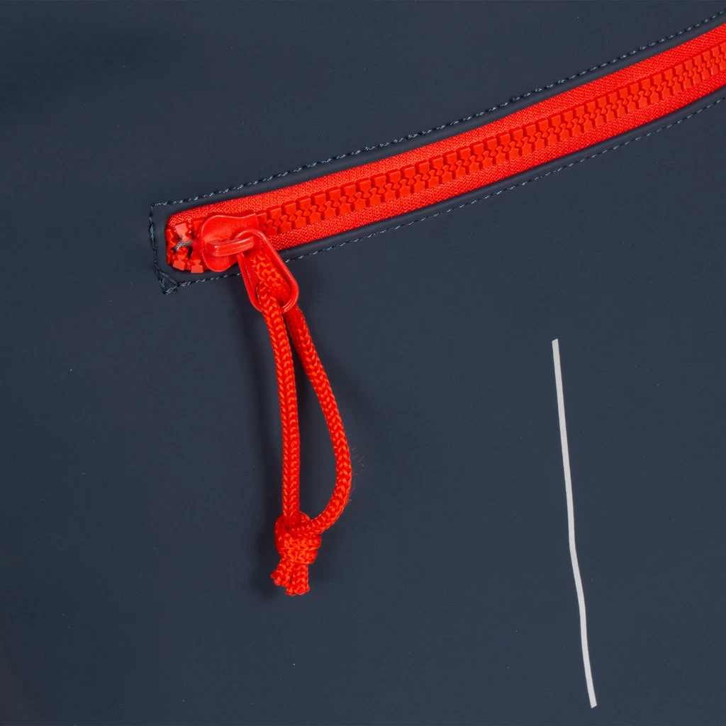 New Rebels ® Tim - Rolltop - Rugtas - Rugzak - Waterafstotend - Navy Blauw/Rood - Afbeelding 5